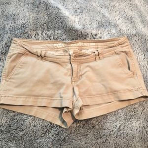 Low rise khaki shorts